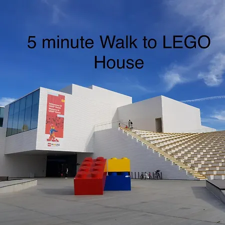 5 Minute Walk To Lego House- Location-garden On Site-n9